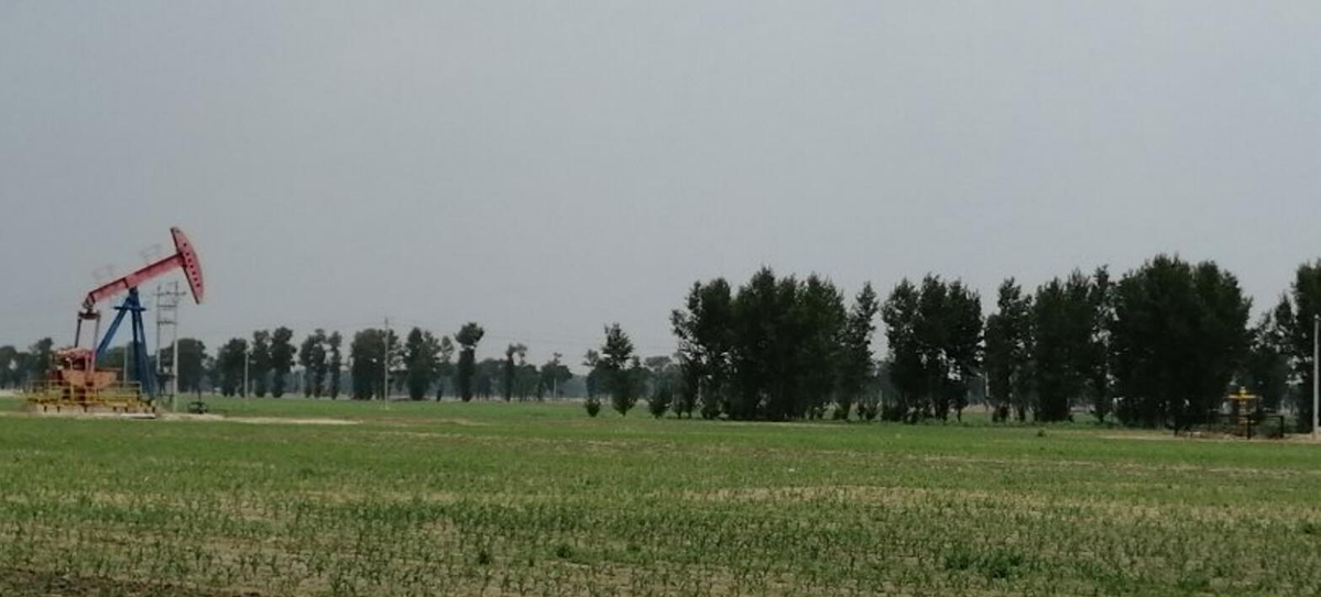 中國石油吉林油田注入與驅(qū)油.jpg 中國石油吉林油田注入與驅(qū)油.jpg